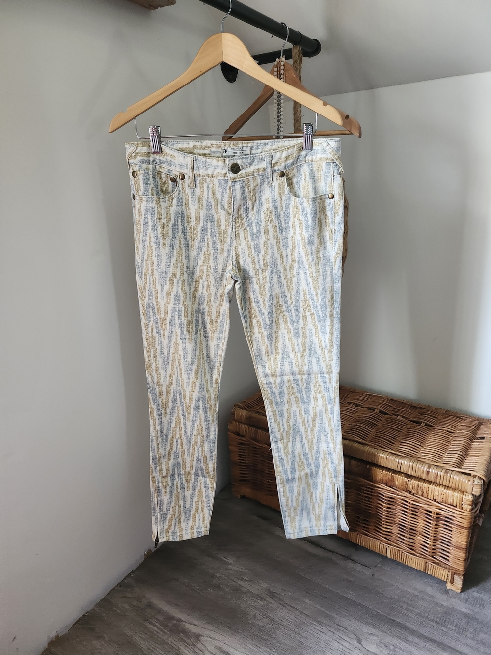 Free People Ankle Jeans in Blue & Tan Ikat Print